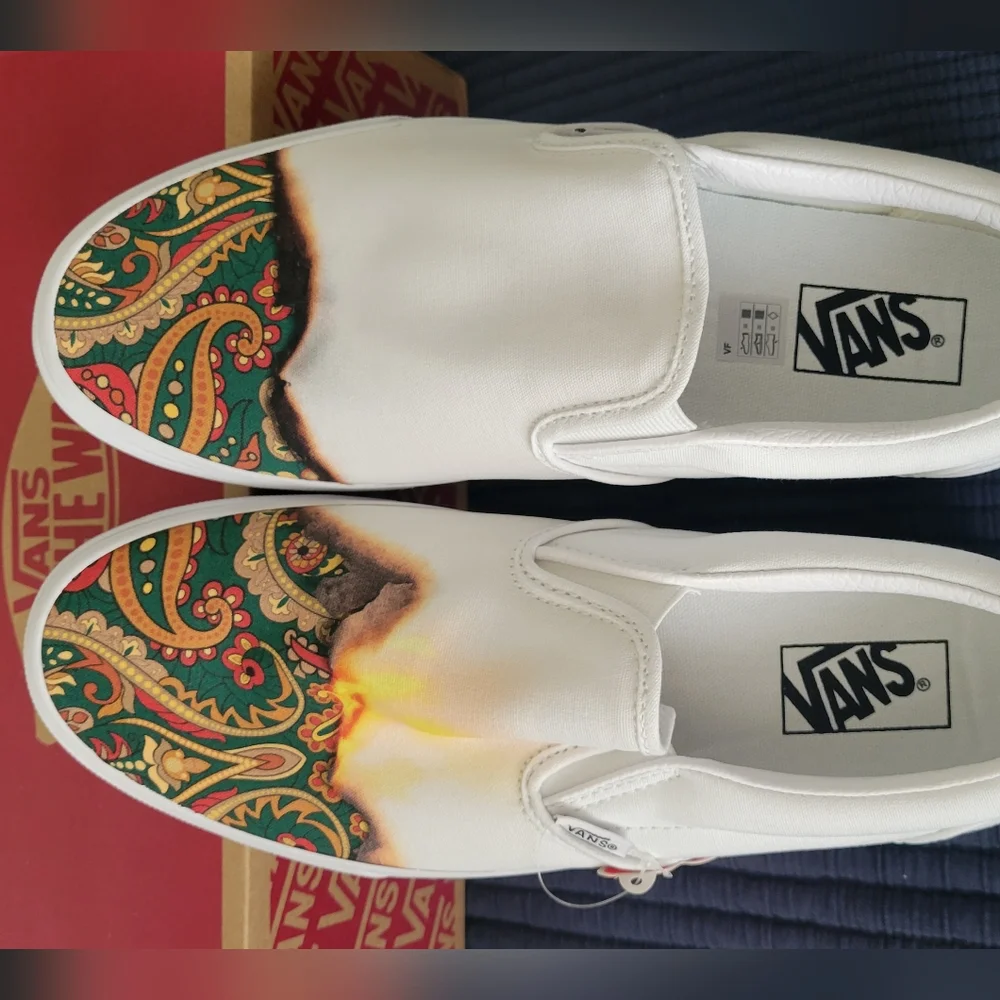 Vans White & Paisley slip ons. New in box mens 9.5 women's 11